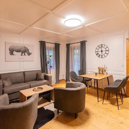 Дом отдыха Schmuckes Geräumiges Haus Mit Garten In Für Bis Zu 8 Gäste Ideal Für Familien Und Gruppen *