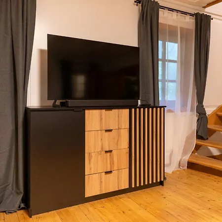 Schmuckes Geräumiges Haus Mit Garten In Für Bis Zu 8 Gäste Ideal Für Familien Und Gruppen * Грац