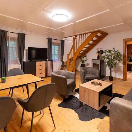 Дом отдыха Schmuckes Geräumiges Haus Mit Garten In Für Bis Zu 8 Gäste Ideal Für Familien Und Gruppen