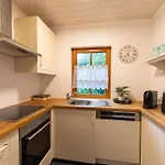 Schmuckes Geräumiges Haus Mit Garten In Für Bis Zu 8 Gäste Ideal Für Familien Und Gruppen Feriehus *