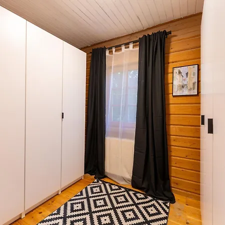 Casa de Férias Schmuckes Geräumiges Haus Mit Garten In Für Bis Zu 8 Gäste Ideal Für Familien Und Gruppen